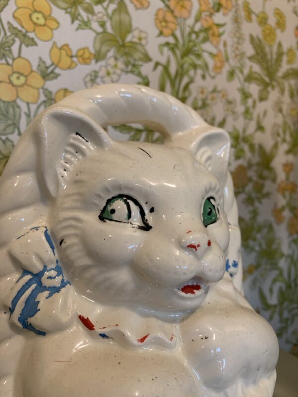 Kitty cookie jar
